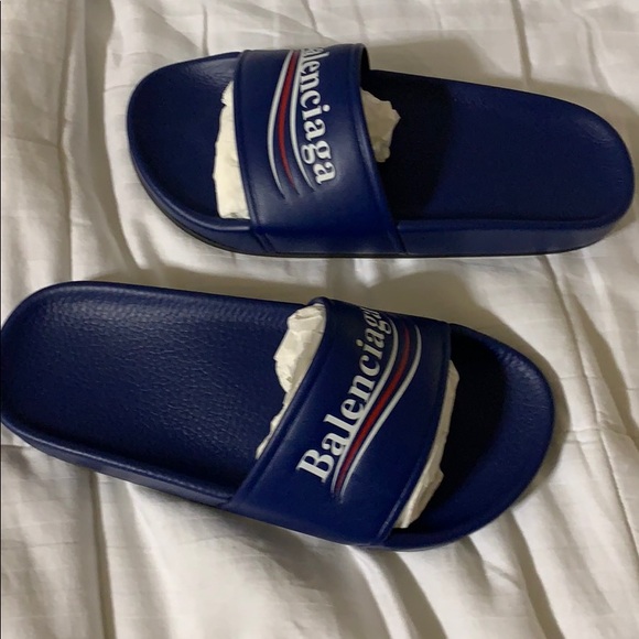 Brand new Balenciaga Slides with box and duster - Picture 5 of 7